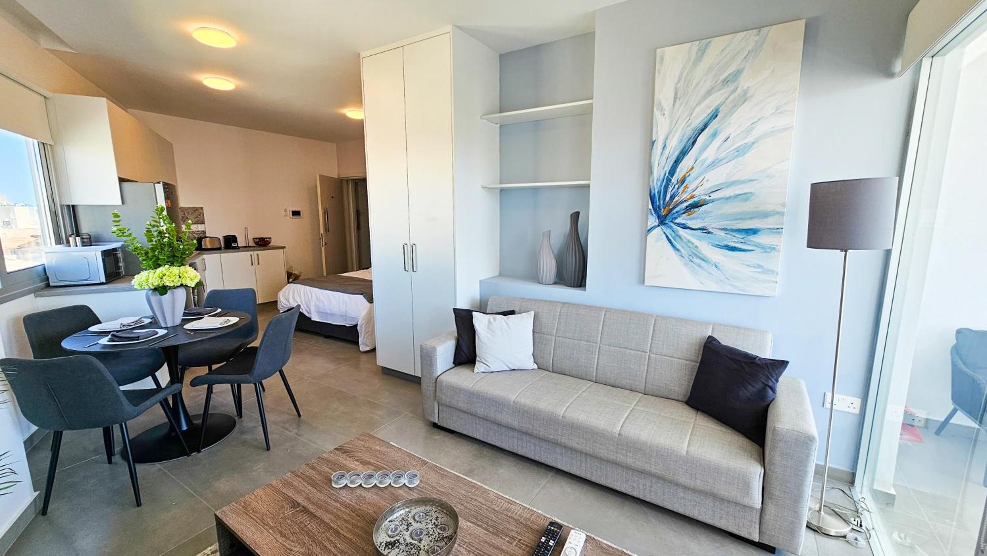 Sealife Citycenter Residences 拉纳卡 外观 照片